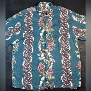Vintage Hilo Hattie 100% silk button up Hawaiian shirt size XL